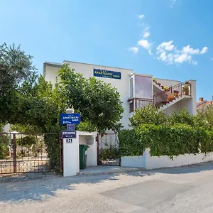 Near Babic Apartament Split